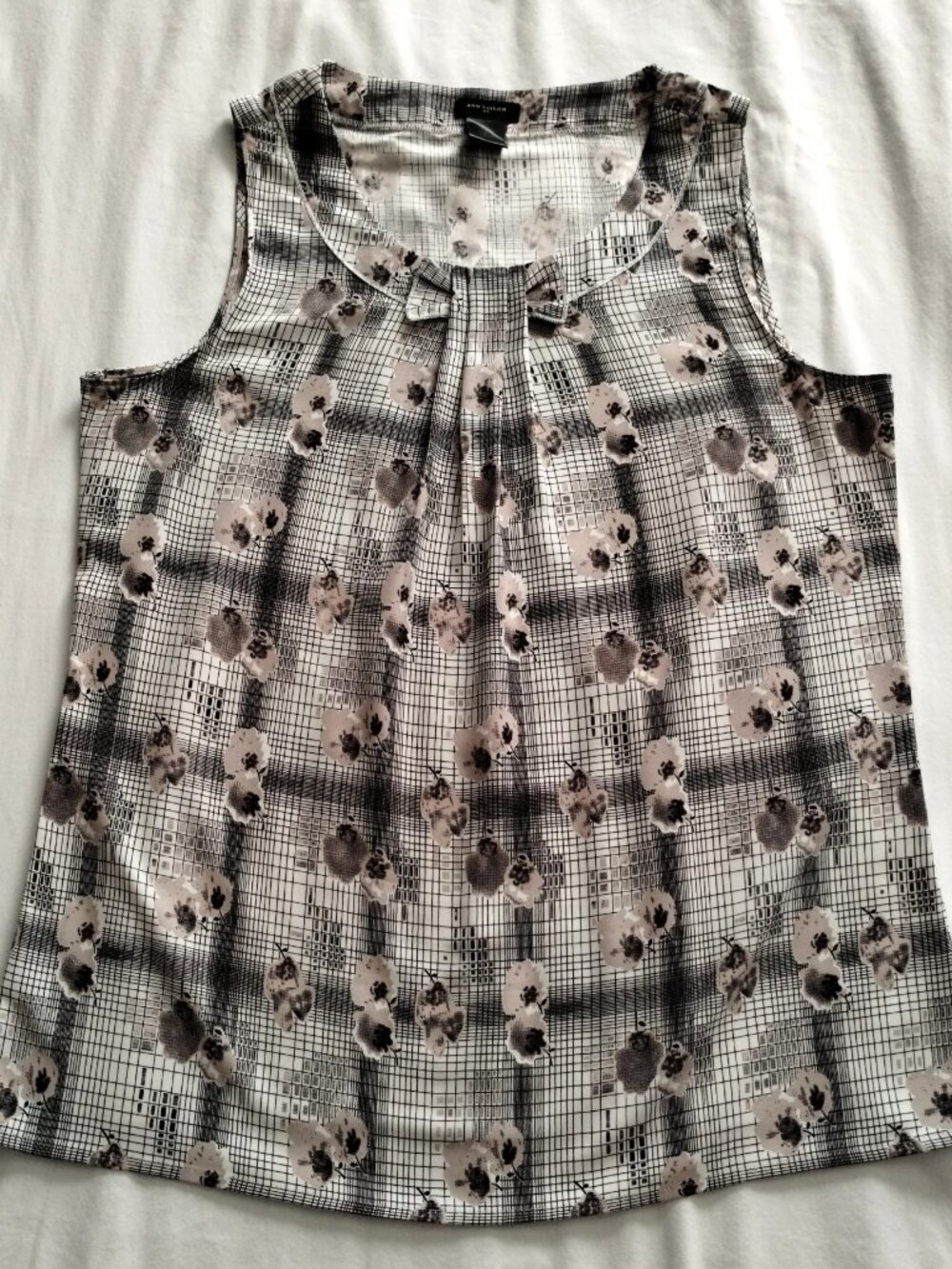 ANN TAYLOR Gray White & Taupe Sleeveless FLORAL & STRIPE Blouse Sz SMALL